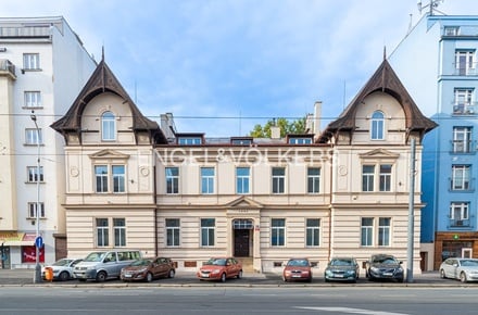 Pronájem komerční nemovitosti 1 500 m², Praha - Libeň