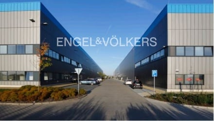 Pronájem skladu 461 m², Praha