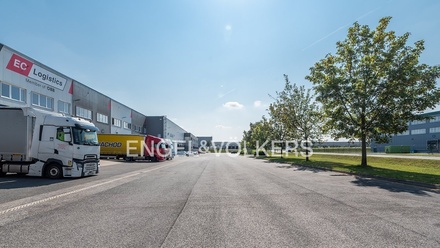 Pronájem skladu 200 m², Rudná