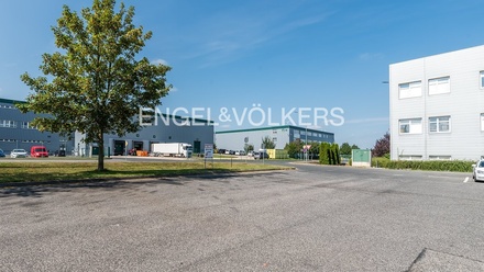 Pronájem skladu 200 m², Rudná