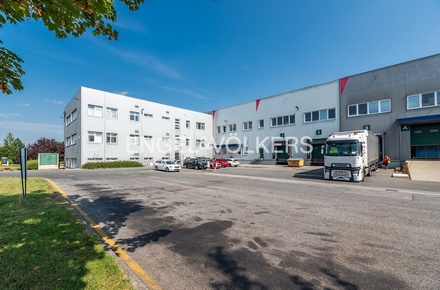 Pronájem skladu 200 m², Rudná