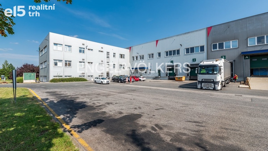 Pronájem skladu 200 m², Rudná