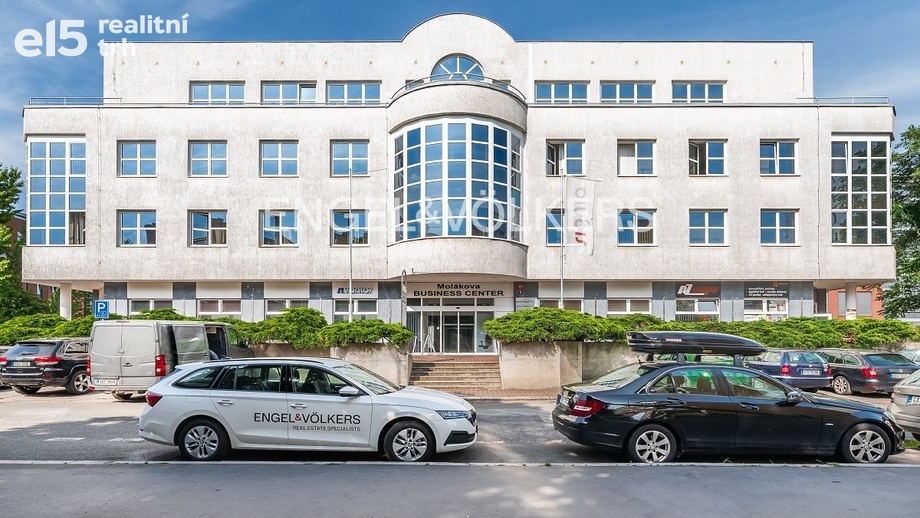 Pronájem kanceláře, 207 m² - Praha - Karlín