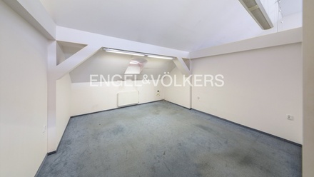 Pronájem kanceláře 172 m², Plzeň - Vnitřní Město