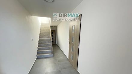 Prodej rodinného domu 132 m², Spálené Poříčí