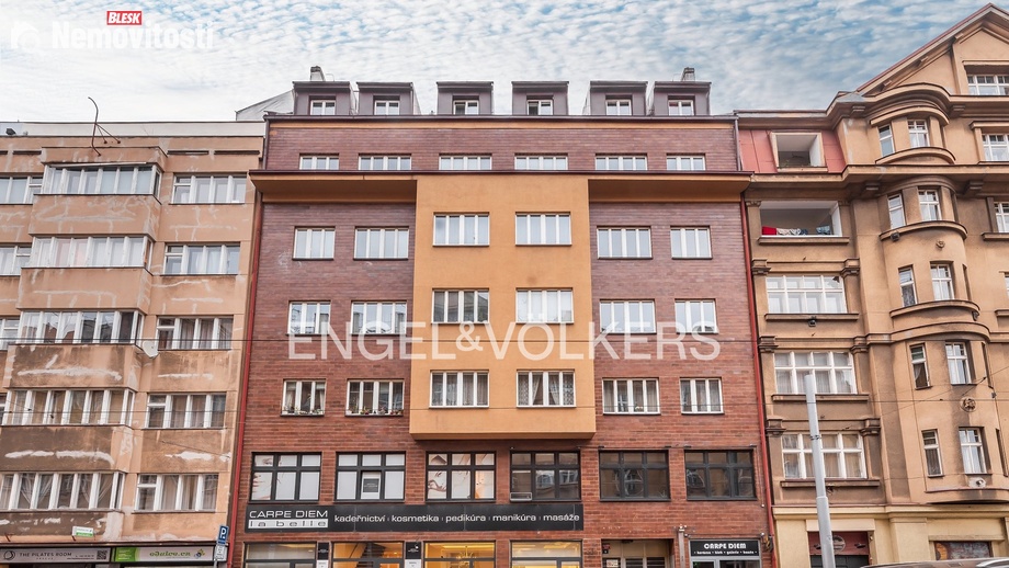 Pronájem kanceláře 130 m², Praha - Vinohrady