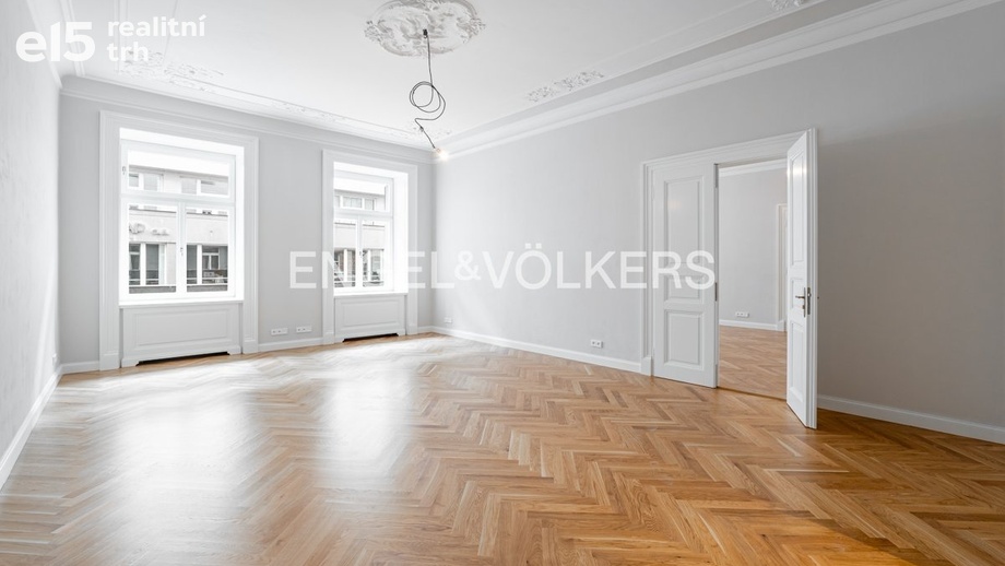 Pronájem kanceláře, 369 m² - Praha - Nové Město