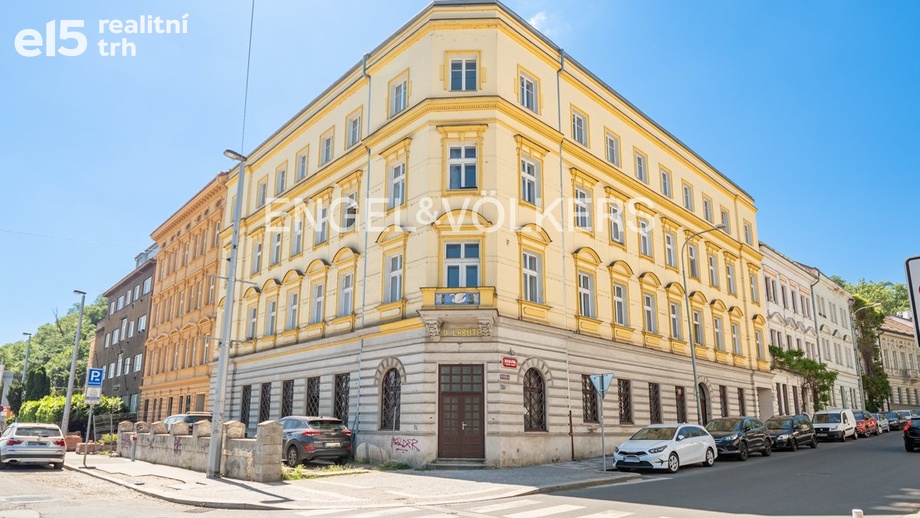 Pronájem restaurace 642 m², Praha - Smíchov