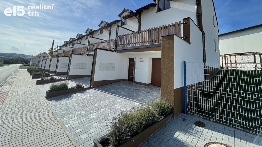 Prodej rodinné domy, 131 m² - Spálené Poříčí