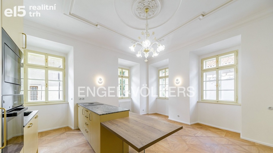 Pronájem byty 2+kk, 51 m² - Praha - Malá Strana