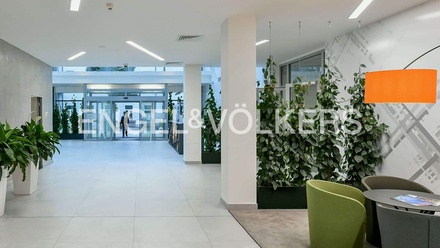 Pronájem kanceláře 178 m², Praha - Karlín