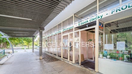 Pronájem kanceláře 340 m², Praha - Krč