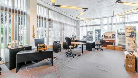 Pronájem kanceláře 340 m², Praha - Krč