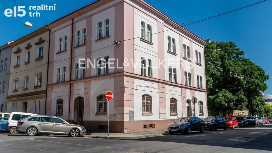 Pronájem kanceláře, 144 m² - Plzeň - Východní Předměstí