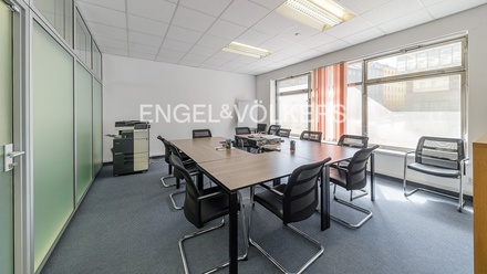 Pronájem obchodního prostoru 268 m², Praha - Holešovice