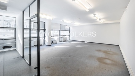 Pronájem kanceláře 226 m², Praha - Smíchov