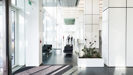 Pronájem kanceláře 145 m², Praha - Nusle