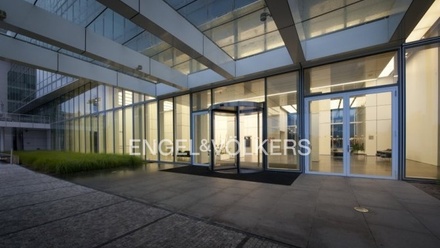 Pronájem kanceláře 145 m², Praha - Nusle