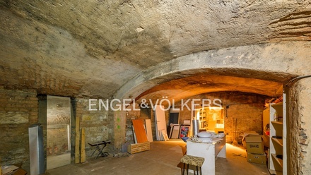 Pronájem skladu 281 m², Praha - Nové Město