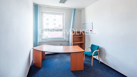 Pronájem výrobního prostoru 8 369 m², Vraňany
