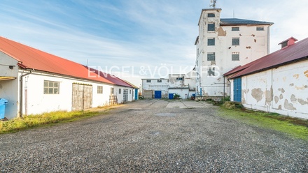 Pronájem skladu 8 369 m², Vraňany