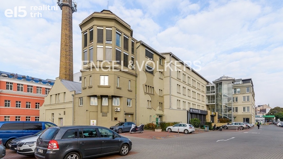 Pronájem kanceláře, 296 m² - Praha - Smíchov