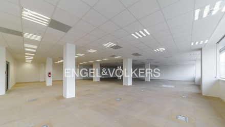 Pronájem kanceláře 450 m², Praha - Michle