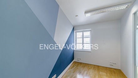 Pronájem kanceláře 182 m², Praha - Nové Město