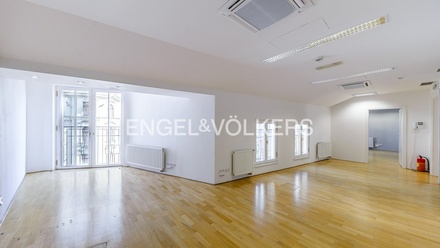 Pronájem kanceláře 182 m², Praha - Nové Město