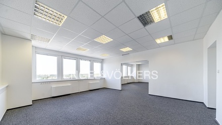 Pronájem kanceláře 47 m², Praha - Braník