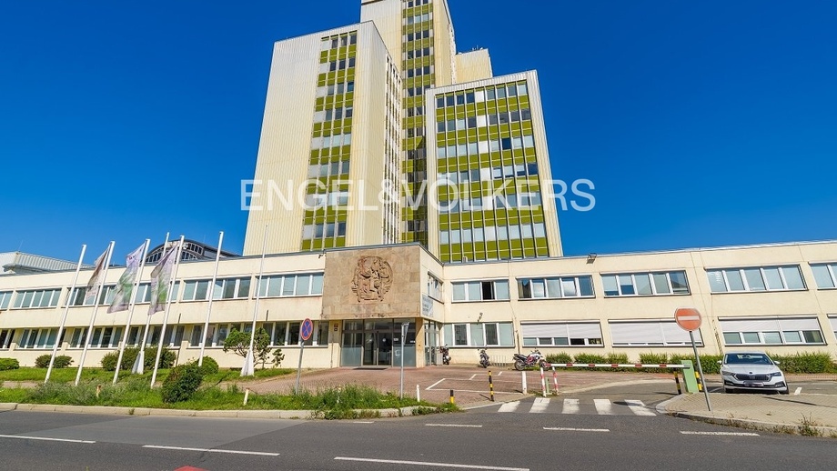 Pronájem kanceláře 78 m², Praha - Braník