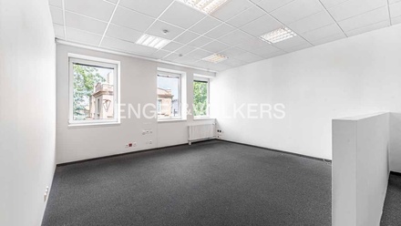 Pronájem kanceláře 70 m², Praha - Strašnice