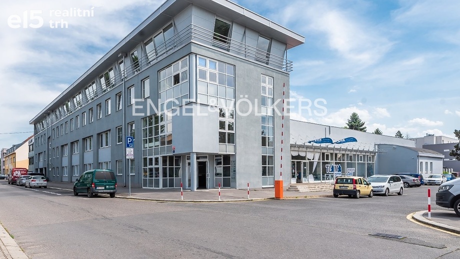 Pronájem kanceláře 70 m², Praha - Strašnice