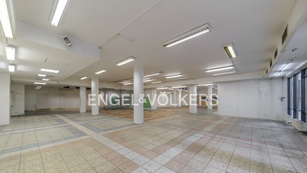 Pronájem obchodního prostoru 242 m², Praha - Vinohrady