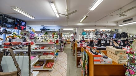 Pronájem obchodního prostoru 133 m², Praha - Vinohrady