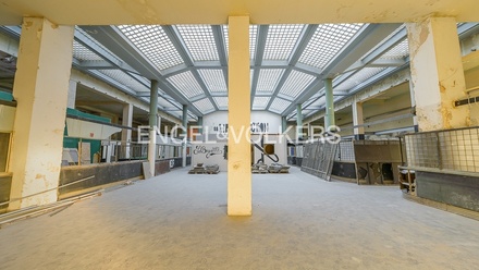 Pronájem kanceláře 1 650 m², Praha - Holešovice