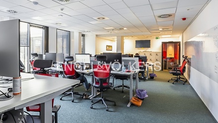 Pronájem kanceláře 289 m², Praha - Karlín