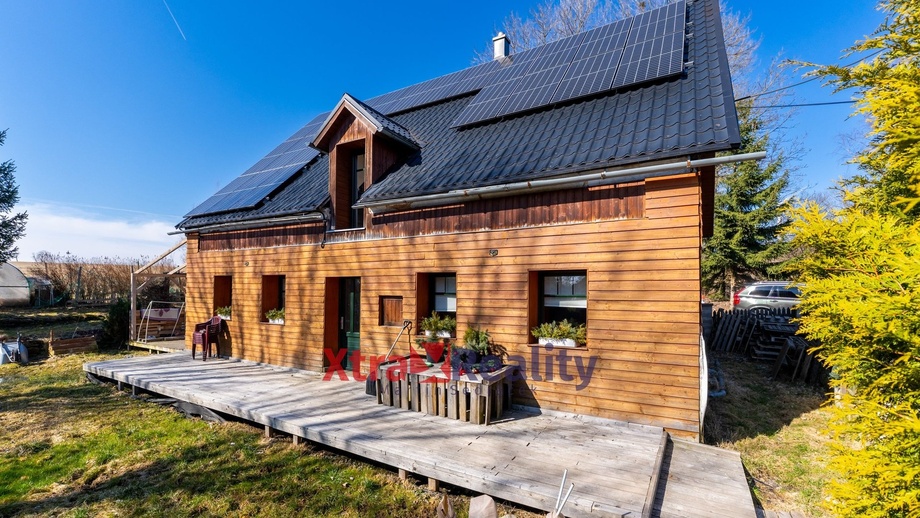 Prodej rodinné domy, 325 m² - Hora Svatého Šebestiána - Nová Ves