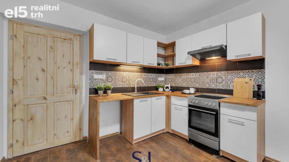 Pronájem bytu 2+kk 45 m², Cvikov I