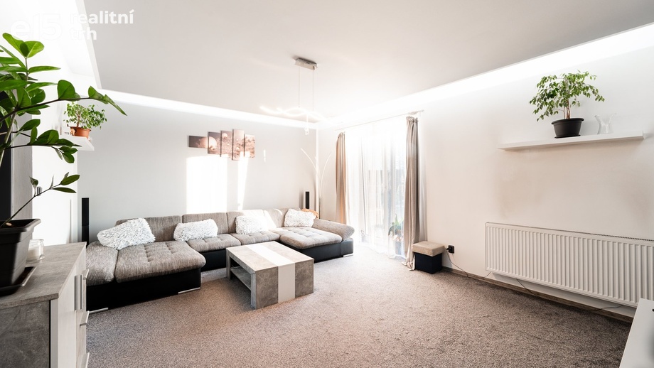 Prodej rodinné domy, 1 448 m² - Doksy