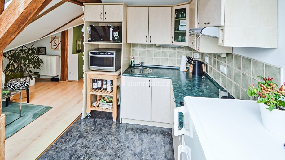 Prodej byty 2+kk, 53 m² - Praha - Smíchov