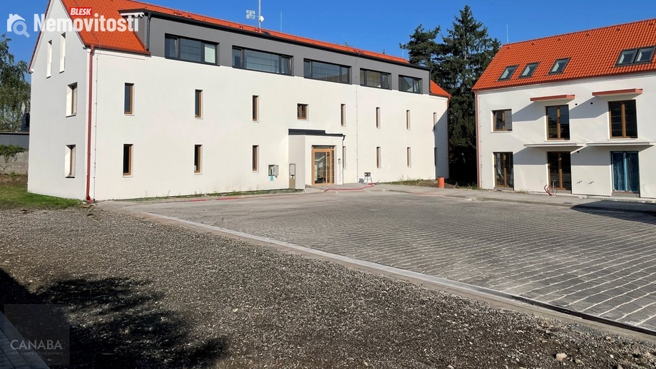 Prodej bytu 2+kk 44 m², Praha 10