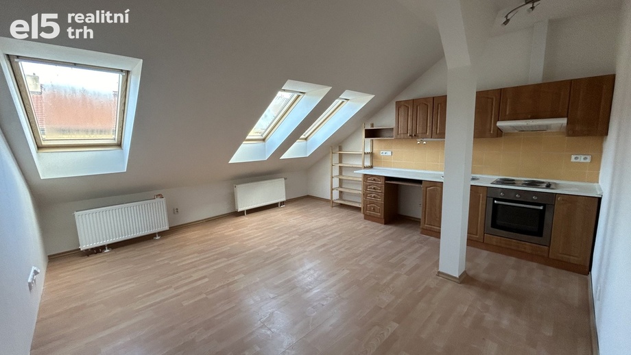 Prodej byty 3+kk, 79 m² - Praha - Žižkov