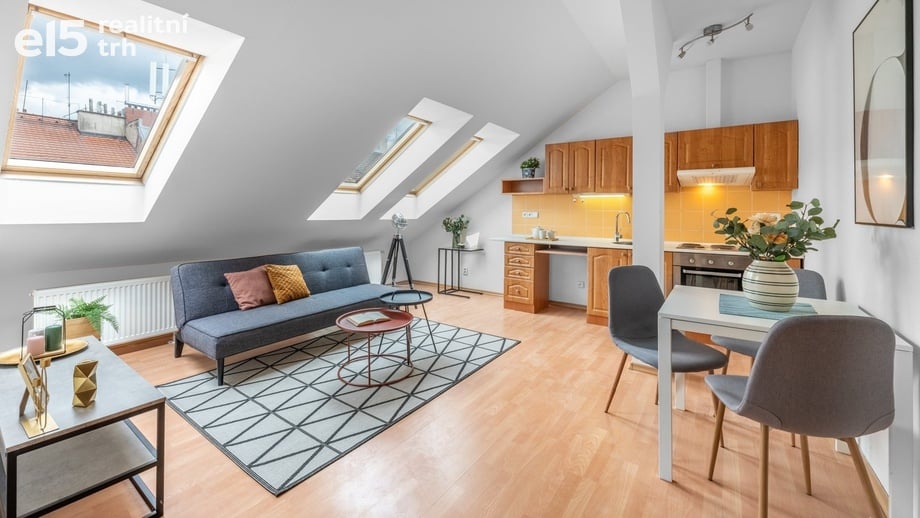 Prodej byty 3+kk, 79 m² - Praha - Žižkov