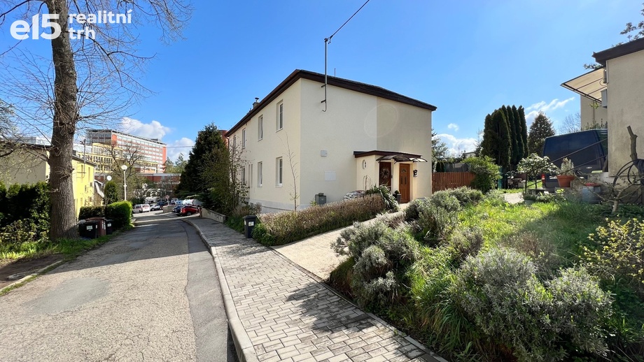 Pronájem rodinné domy, 70 m² - Zlín