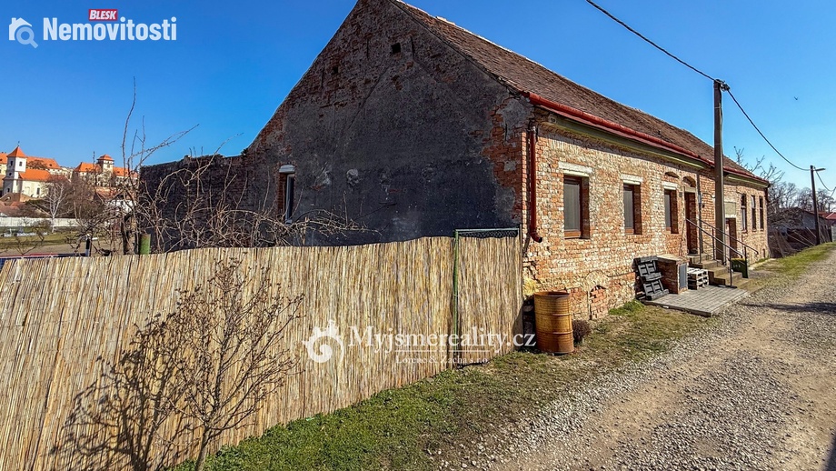 Prodej rodinného domu 550 m², Jaroslavice