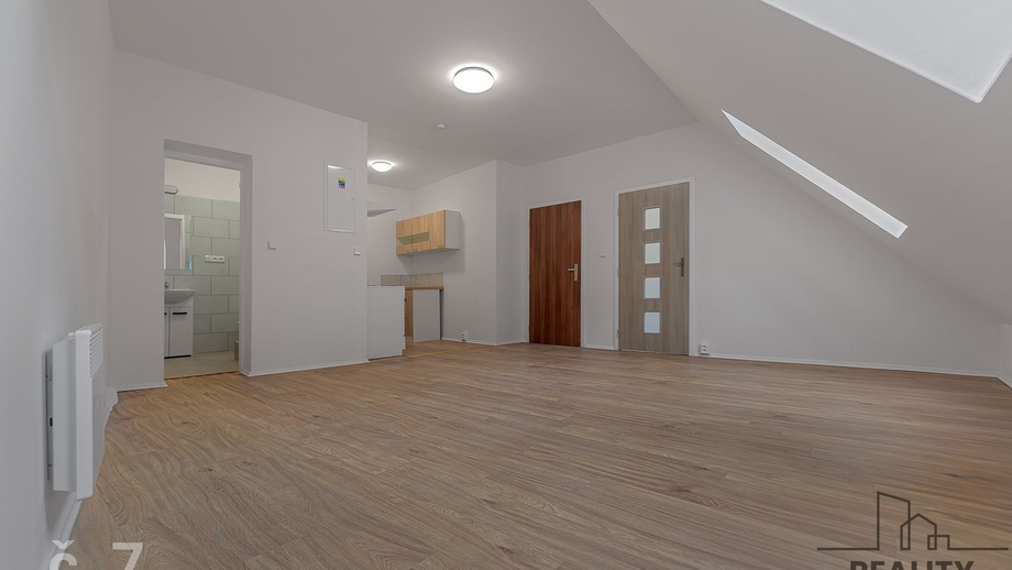 Pronájem bytu 2+kk 44 m², Znojmo