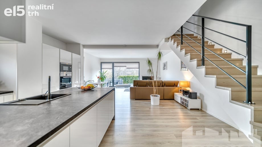Prodej rodinného domu 120 m², Praha - Ruzyně
