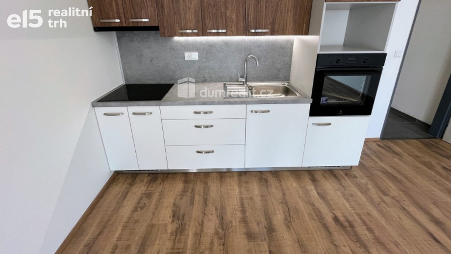 Pronájem byty 2+kk, 43 m² - Slavičín