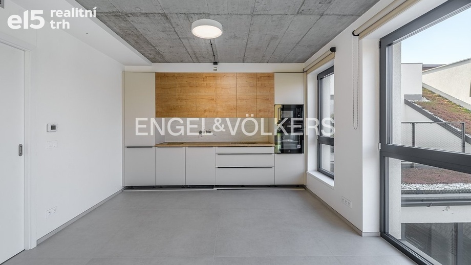 Pronájem byty 2+kk, 60 m² - Praha